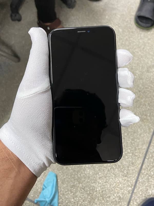 iPhone XR 2