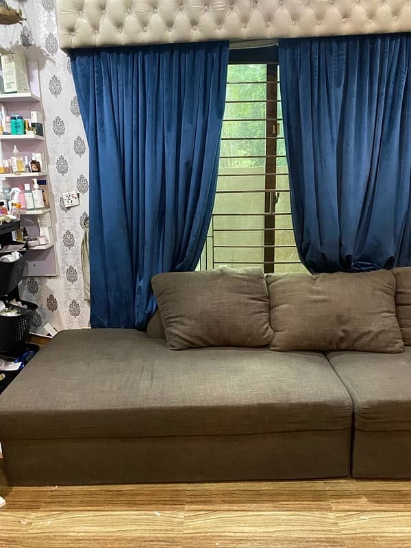 L shapes Sofa in good condition 3