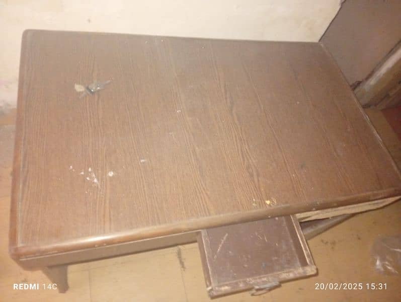 study table or computer table for sale 0