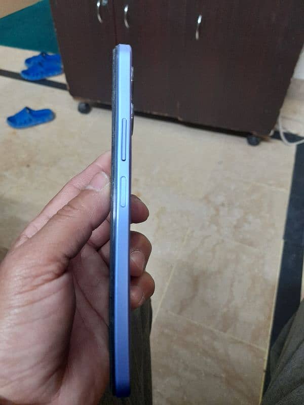 VIVO Y17S.   6+6  128GB 6