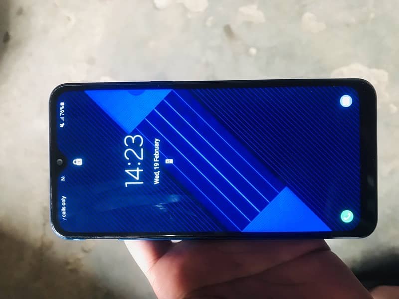 Samsung Galaxy A10s 1