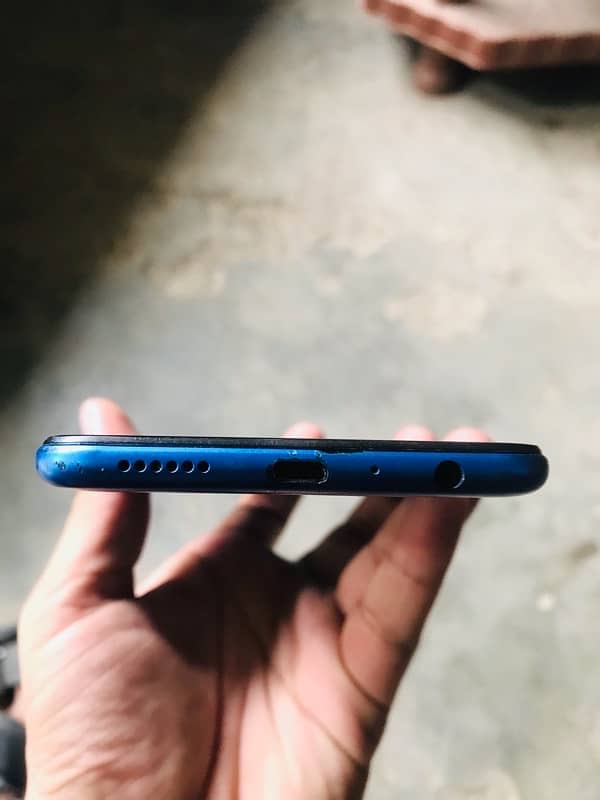 Samsung Galaxy A10s 4