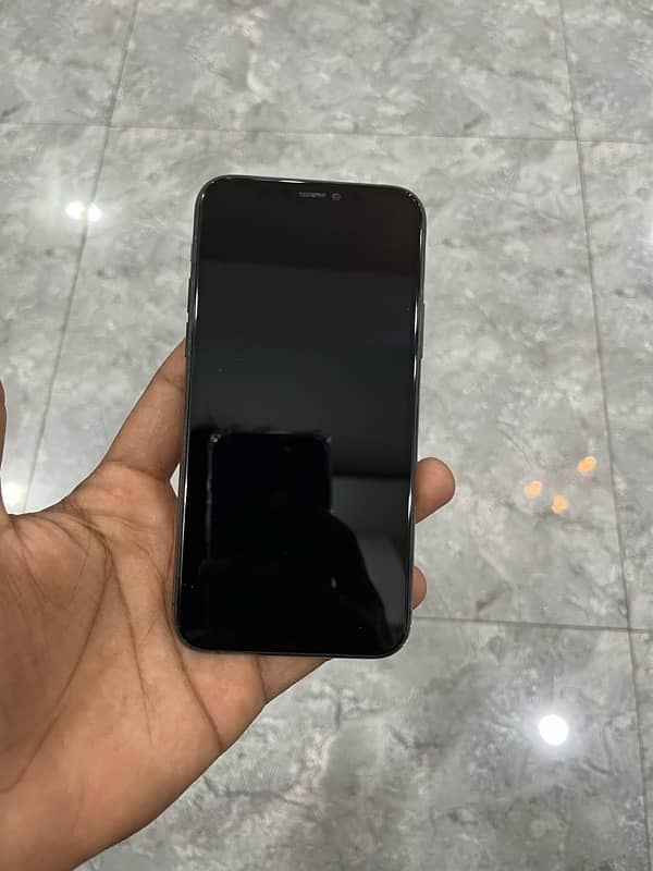 iphone 11 pro 512 gb FU non pta hk sim used 1