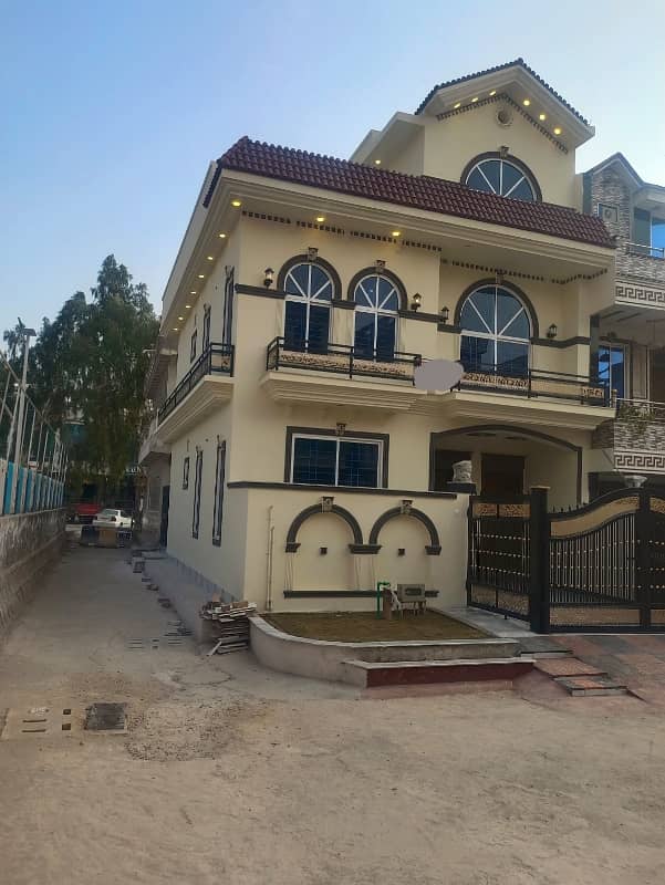 Buy House In G-13 Corner G-13 Islamabad 25x40 Proper Corner Brand New Designer House Versatile Design Park Face Front Open Ideal Location 3