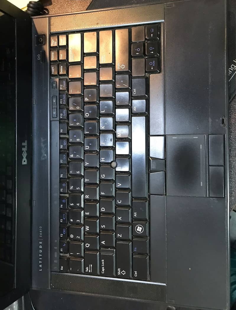 Dell Laptop E6410 2