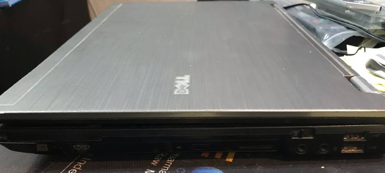 Dell Laptop E6410 4