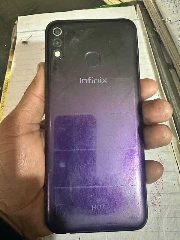 INFINIX HOT 8 PLAY 2GB RAM_32GB ROOM 4