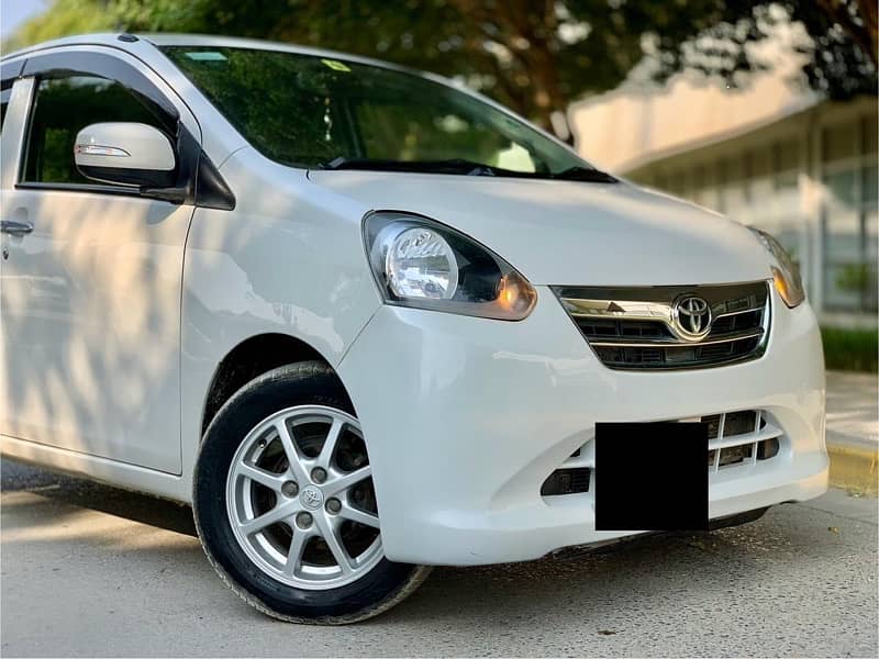 Daihatsu Mira 2012 0