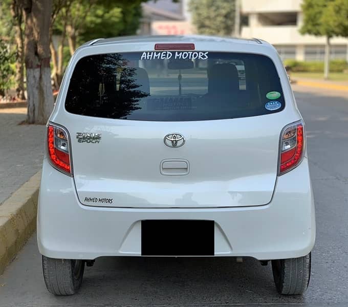 Daihatsu Mira 2012 1