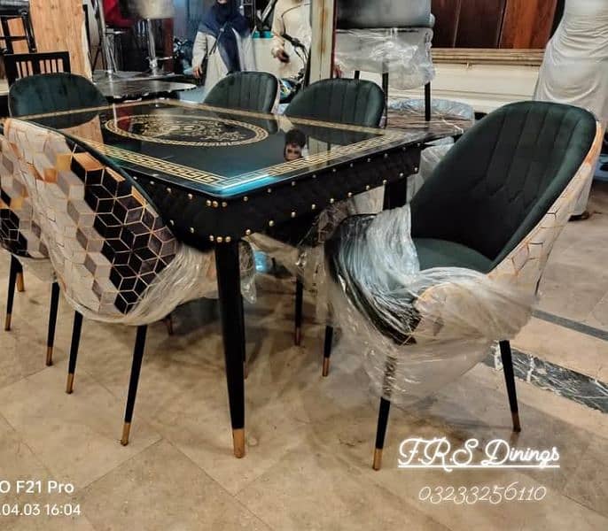 dinning table/ living room /table/5 seater dinning table 2