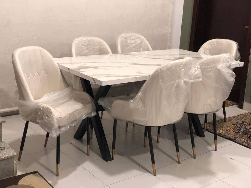 dinning table/ living room /table/5 seater dinning table 5