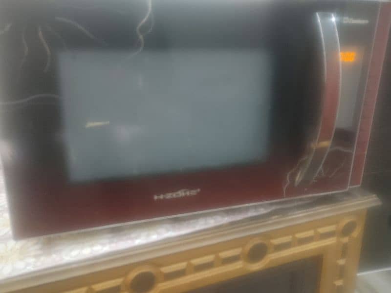 Dawlance microwave oven 25L 0