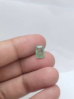 Natural Emerald Stone