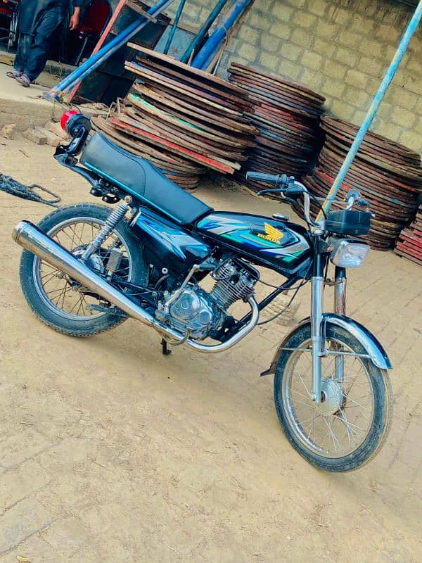 1998/model tanki taphy ni hai only bike new tyer 2