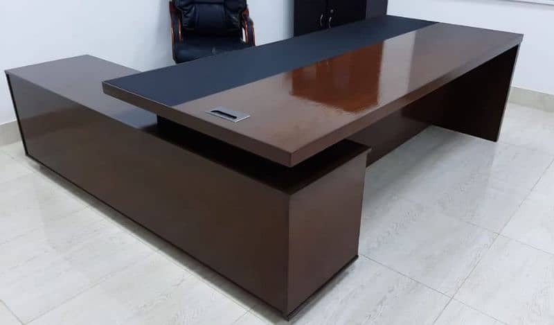 Office Tables / Executive Table / Conference Table / Meeting Tables 12