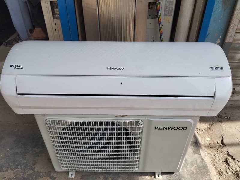 1.5 ton Kenwood DC inverter 0