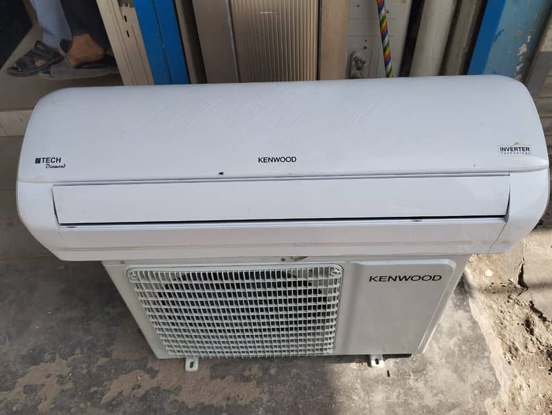 1.5 ton Kenwood DC inverter 2