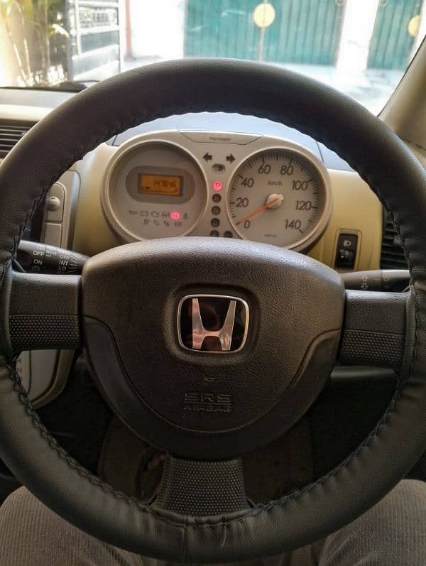 Honda Life 2006/2011 8