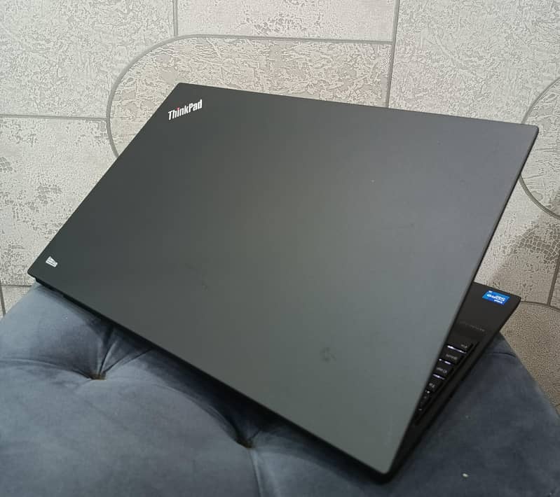 Lenovo ThinkPad T15 |Intel Core i5-1145G7|16GB DDR4 RAM|256GB SSD|15. 5