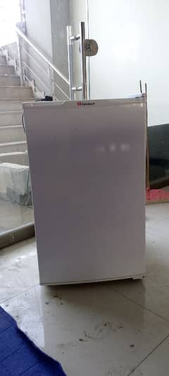 Dawlance fridge just like new available for sale