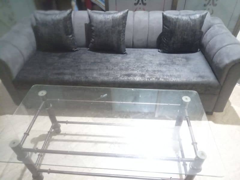 5 seater sofa set + one center table for sale 4