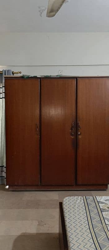 BED CUPBOARD AND SIDETABLES WITH MATTRESS AND PILLOW 4