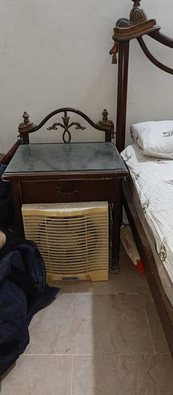 BED CUPBOARD AND SIDETABLES WITH MATTRESS AND PILLOW 8