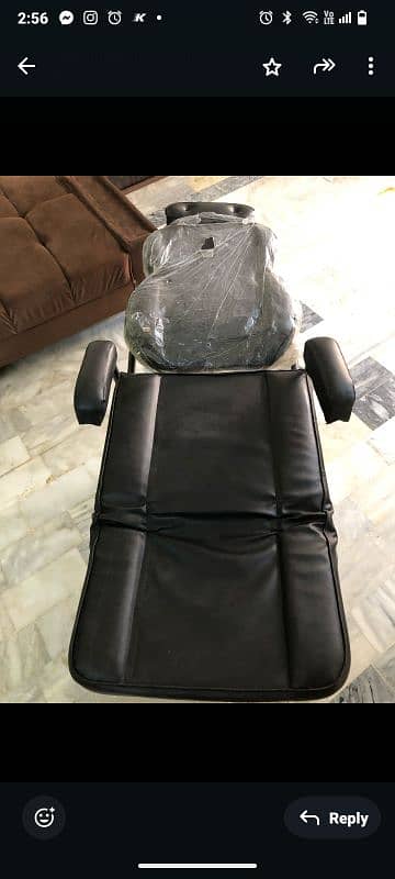 saloon chair and pedicure machine 0