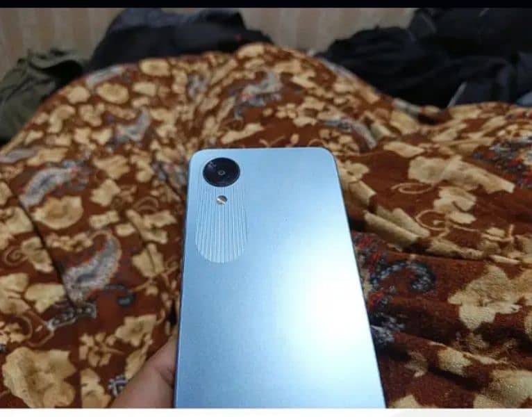 I am selling my phone oppo A17k 3+1gb 2