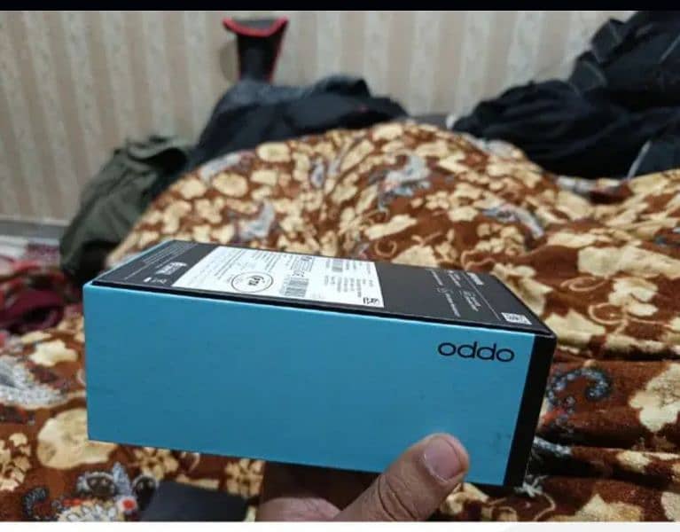 I am selling my phone oppo A17k 3+1gb 5