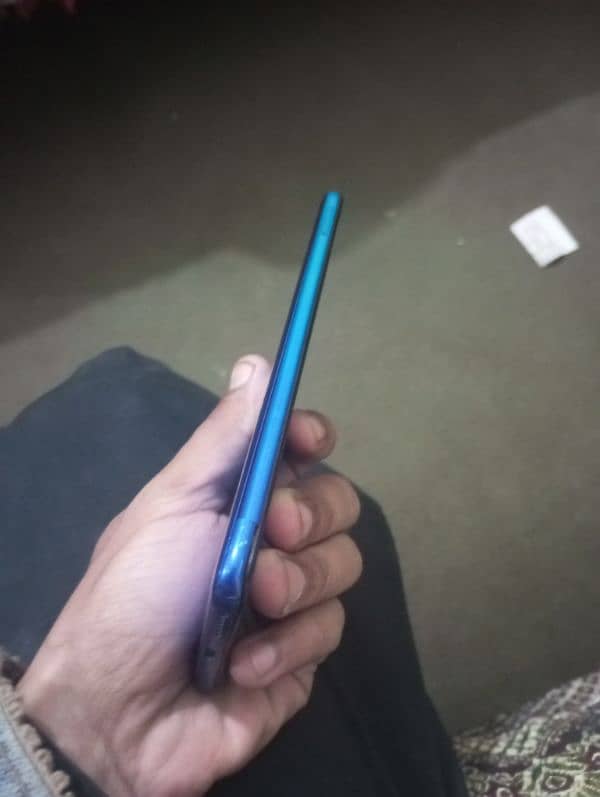 phone bilkul ok no open no repair granted y7prime 3gb 32 gb 1