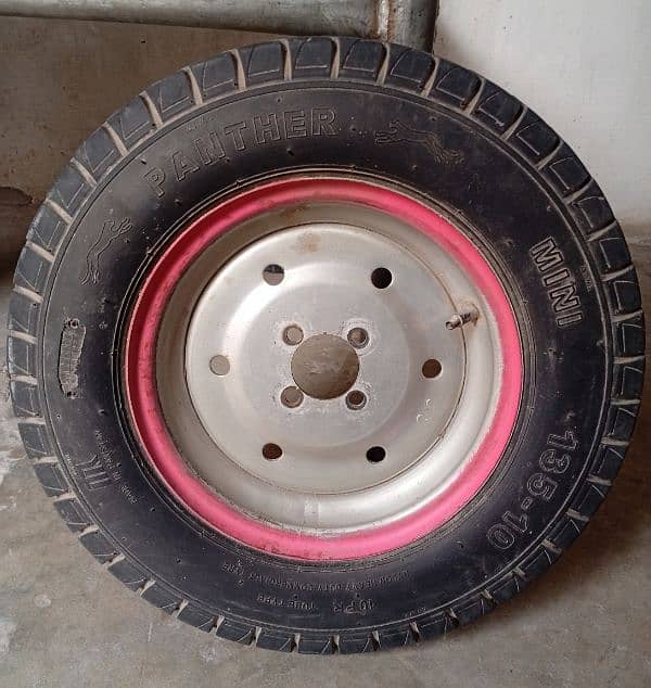 rickshaw tyre 0