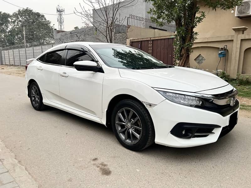 Honda Civic Oriel 2019 4