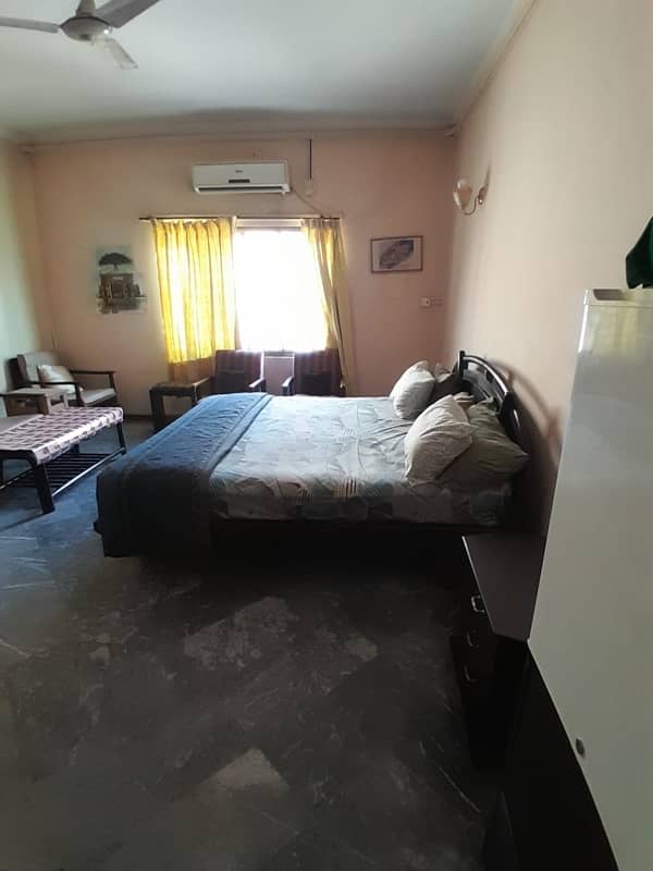 FURNISHED FLAT IN DHA PHASE 2 V BLOCK 2