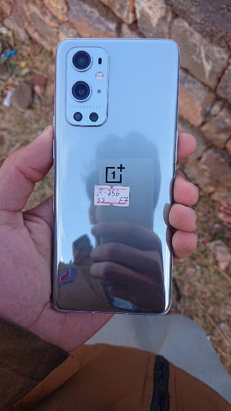 one plus 9Pro 8/256 Open Box New Condition 0