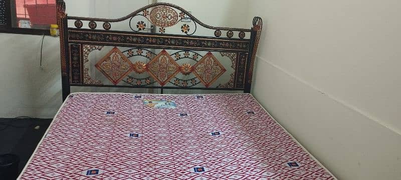 full size iron bed 4