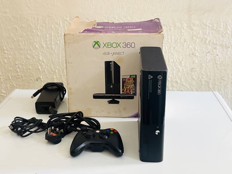 XBOX E SLIM (JTAG JAILBREAK) BOX ALL ASSESORIES GAME INSTALLED NEW 1