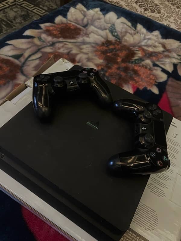 Ps4 slim 500 gb excellent condition with box 6