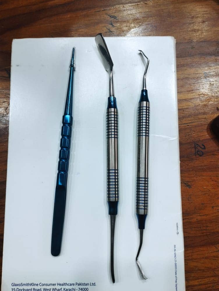 Dental Instruments 11