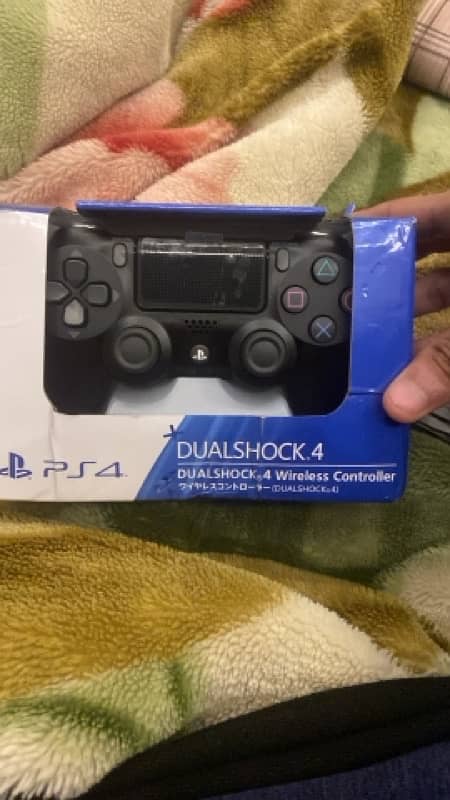 PS4 Slim – Urgent Sale cleanest ps4 with box 1