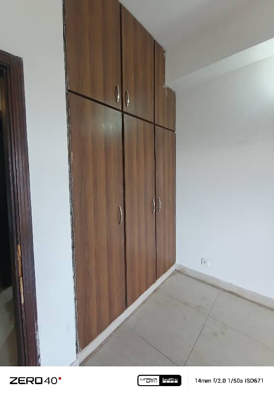 E-11/2 Magnus Mall Flat for Rent 3