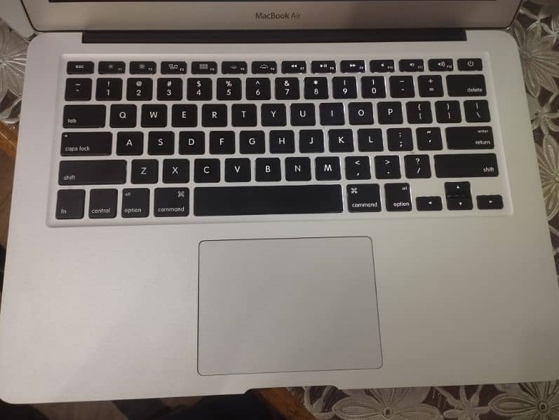 Macbook Air 2017 7