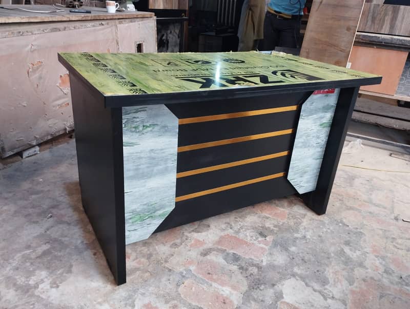 Table /office table /Executive Table / Boss Table /Workstations 8