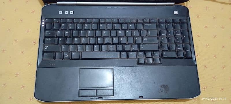 dell laptop 2