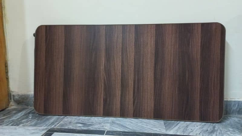 folding table in good condition for sale. 1
