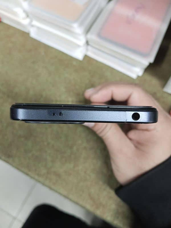 Redmi note 12 8/128 in good condition 2