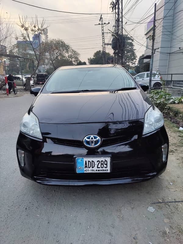 Toyota Prius 2013/17 9