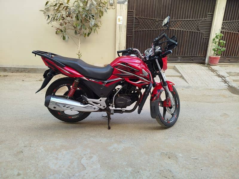 Honda CB 150 F 2021 (MINT CONDITION) 1