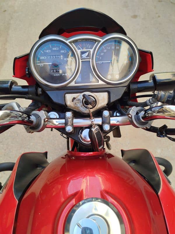 Honda CB 150 F 2021 (MINT CONDITION) 5