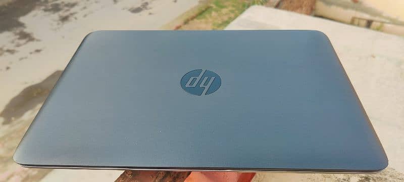 hp i5 4th gen 8gb 128gb ssd 4 hours battery time 7